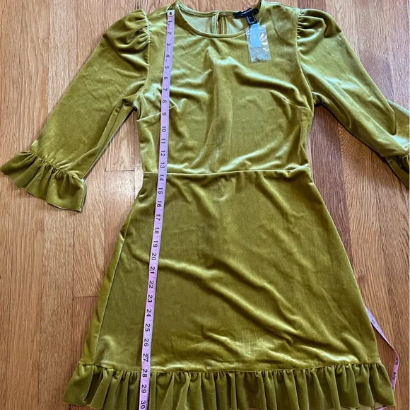 NWT Forever 21 Jewel Velvet Tone Dress Sz small - Picture 9 of 9